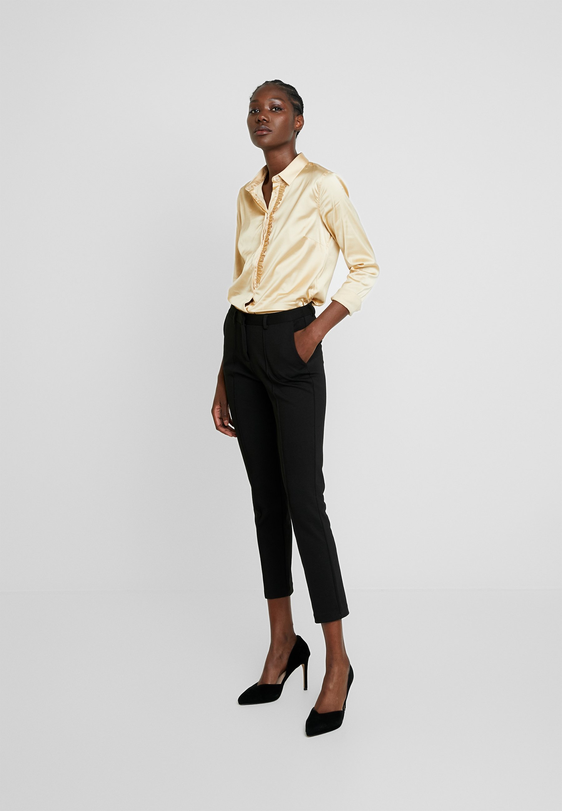 Mos Mosh TILDA FRILL SATIN Skjorte beige Zalando.no Mos Mosh TILDA FRILL SATIN Skjorte beige Zalando.no