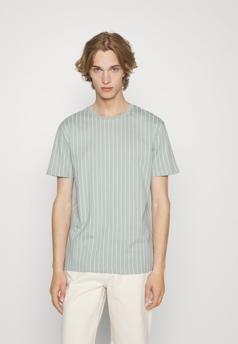 Greenlight T-Shirt 1507 main image 0