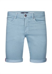 Shorts de mezclilla azul claro con dobladillo enrollado, que cuentan con cinco bolsillos y un cierre de botón en la cintura. Textura suave y ajuste medio.