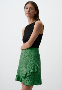 Jimmy Key FLORAL PATTERNED REGULAR - Gonna a campana - green