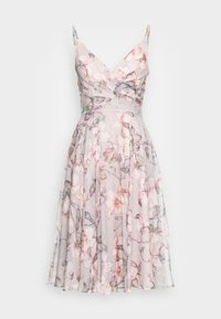 Não selecionado, nude