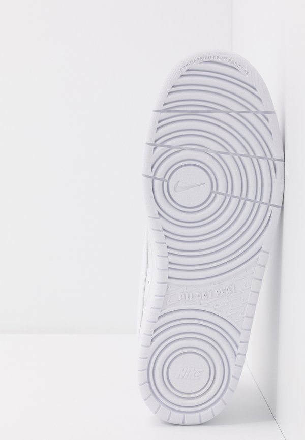 NIKE COURT BOROUGH LOW 2 (GS) - Trainers3