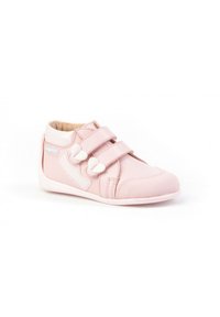 Botín de tobillo rosa claro con dos cierres de velcro, detalles en blanco, material texturizado y un forro interior suave para mayor comodidad.