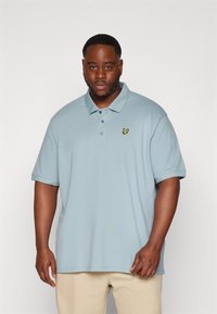 Lyle & Scott PLAIN - Poloskjorter - slate blue