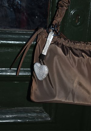 HEART - Obesek za ključe - silver-colored