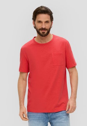 s.Oliver MIT BRUSTTASCHE - T-shirt basic - rot
