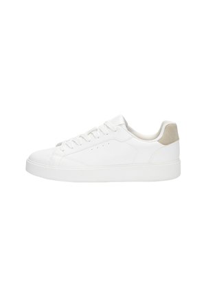 PULL&BEAR Trainers - white