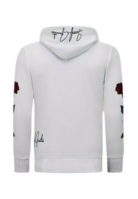 Witte hoodie met rode rozenmotieven op de mouwen en zwarte cursieve tekst op de capuchon en onderaan de rug.