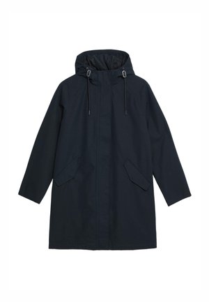 Cappotto lungo fino al ginocchio di colore blu navy scuro con cappuccio, dotato di due tasche laterali, corde regolabili e design dritto. Tessuto leggero.