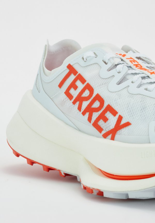 AGRAVIC SPEED ULTRA  - Trail running shoes2