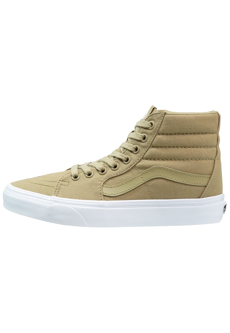 Beige Canvas-Sneaker im High-Top-Stil mit weißer Gummisohle, seitlichem Streifendesign und beigen Schnürsenkeln, von der äußeren Seite gezeigt.