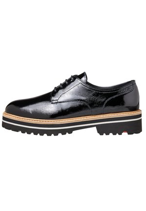 Sporty snøresko - black