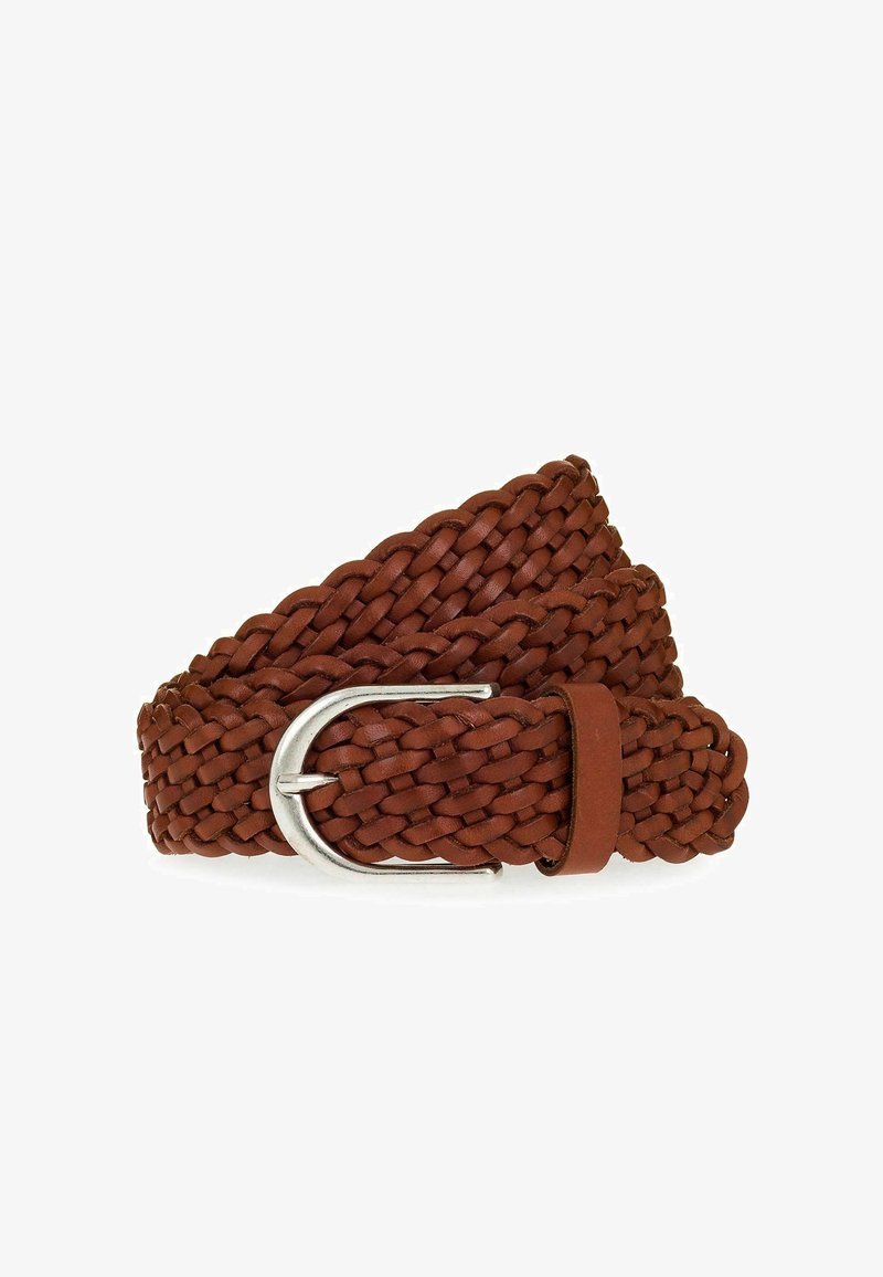 Geflochtenem Leder-Gürtel in reichhaltigem Braun mit einer polierten silbernen Schnalle. Strukturierte, flexible Gestaltung mit einem glatten Innendetail.