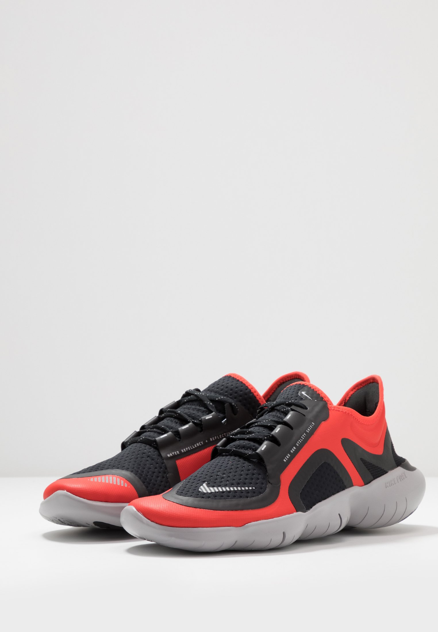 nike free run 5.0 shield