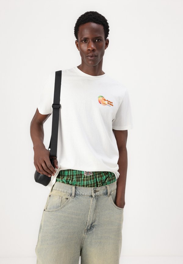 RUZAF - Print T-shirt - ecru4