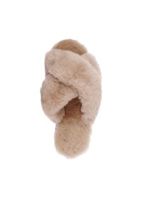 Infradito beige fuzzy con fasce incrociate, texture morbida e suola spessa e soffice, progettati per comfort e calore.