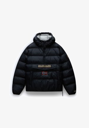 Černá péřová bunda s kapucí, se předním logem, nášivkou norské vlajky a elastickými manžetami. Hladká textura, zipy a kapsy.