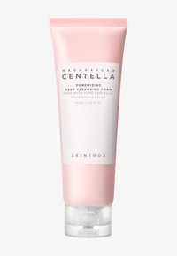 SKIN1004 MADAGASCAR CENTELLA POREMIZING DEEP CLEANSING FOAM - Cleanser - -
