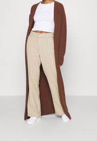 NA-KD Vest - brown