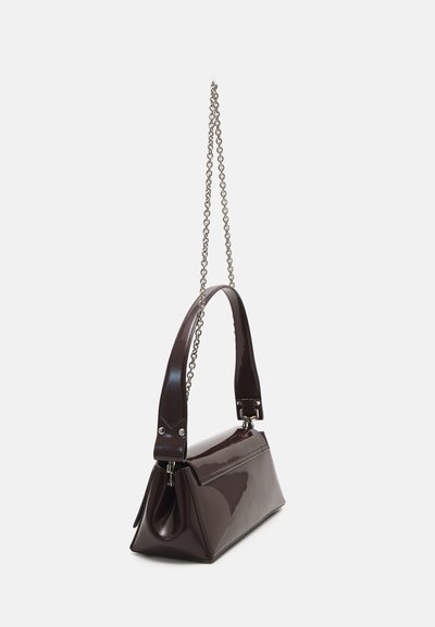 Vivienne Westwood HAZEL LARGE HANDBAG - Kézitáska - brown