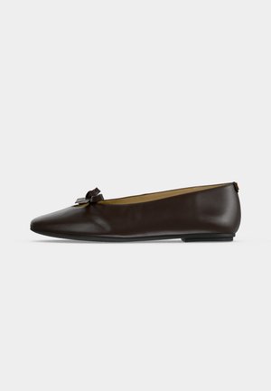 MICHAEL Michael Kors, MARIE FLEX - Ballerines - chocolate