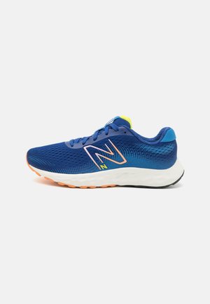 520V8 - Zapatillas running asfalto - blue