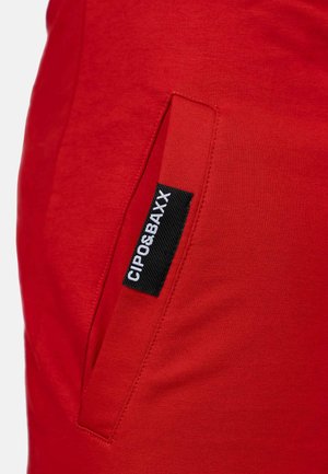Cipo & Baxx, Trainingsbroek - red