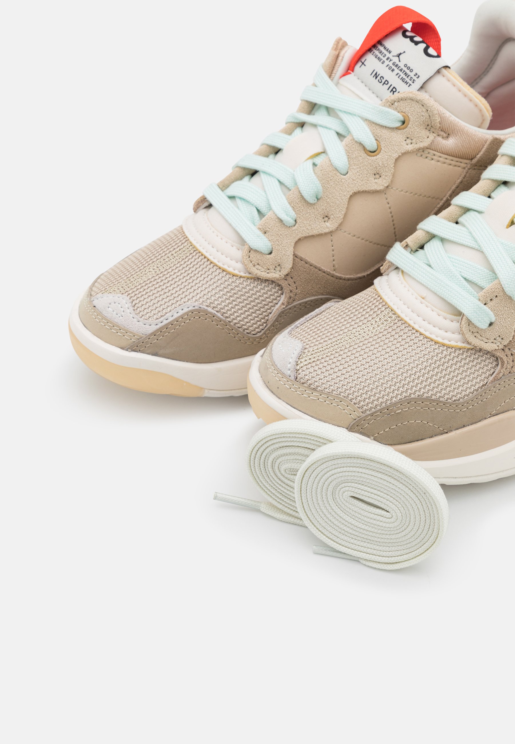 jordan ma2 beige