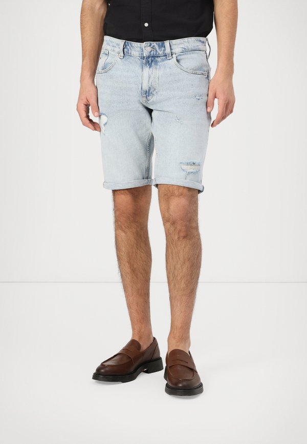 RONNIE SHORT - Denim shorts - denim ultra light