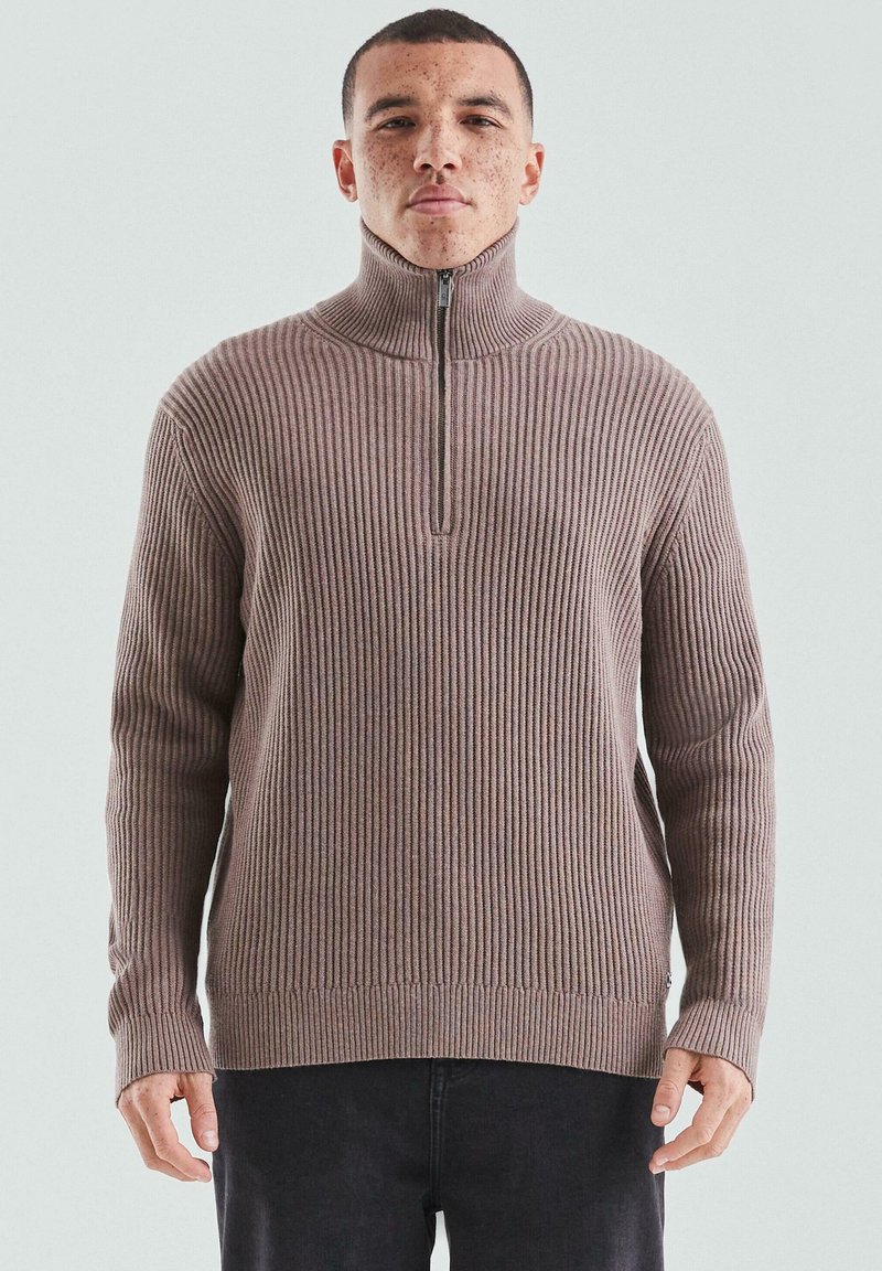 QS - Sweter