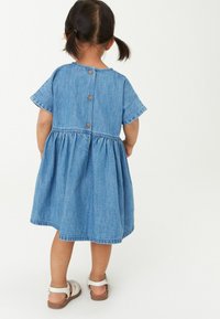 Next STRAWBERRY EMBROIDERED  - Farkkumekko - blue denim