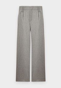 Pantalon gris à jambes larges en tissu texturé avec plis à la taille. Présente une coupe ajustée avec une finition soignée.