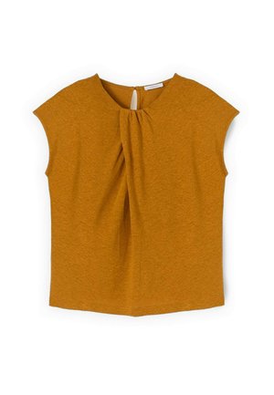 Ärmelloses, senfgelbes Top mit rundem Ausschnitt, Schlüsselloch-Knopfverschluss und zentralem Falten-Detail am Rücken.