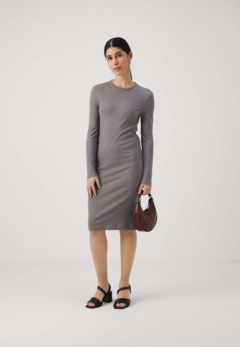 vero moda grey dress VMHOLLYREM Long dress | Medium Grey