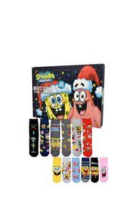 Geschenkset mit 12 Paar Socken für Herren mit bunten Designs von SpongeBob Schwammkopf und Patrick in verschiedenen Mustern und Materialien.