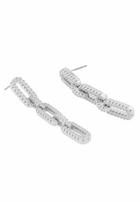 Silvermetallörhängen med en förlängd länkd egenskap, med en texturerad yta och små, inbäddade kristaller längs kanterna.