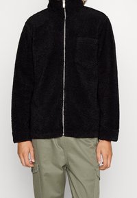 Lindbergh Chaqueta de invierno - black