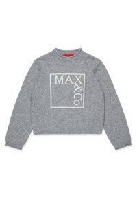 Grå cropped genser laget av strukturert strikket stoff, med et hvitt firkantet design med teksten "MAX & CO" i midten. Rund hals.