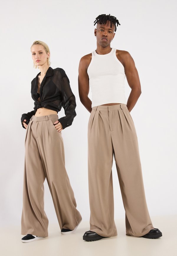 UNISEX - Trousers - pumice stone3