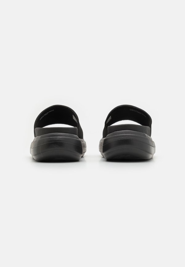 CUSHION BONDI BAY - Mules2