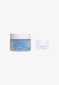 Meisani NIACINAMIDE CUCUMBER AQUA GEL CREAM - Moisturizers