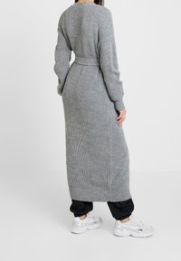 Missguided Chaqueta de punto - grey