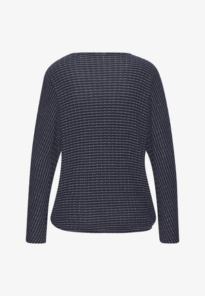 Navyblauw top met lange mouwen en een golvend gestreept patroon, voorzien van een brede halslijn en een losse pasvorm, gemaakt van een lichtgewicht stof.