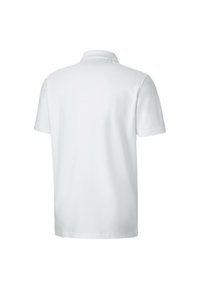 Biała koszulka polo wykonana z gładkiej tkaniny, z klasycznym kołnierzykiem i krótkimi rękawami. Widok od tyłu nie pokazuje żadnych dodatkowych wzorów ani detali.