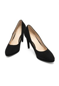 Czarne zamszowe buty na wysokim obcasie z ostrym noskiem i wyściełaną wkładką wewnętrzną, charakteryzujące się gładką fakturą i eleganckim designem.