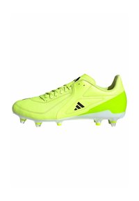 Scarpe da calcio verde lime con tomaia in materiale sintetico, chiusura con lacci e accenti neri del logo. Presentano una suola bianca e tacchetti gialli per la trazione.