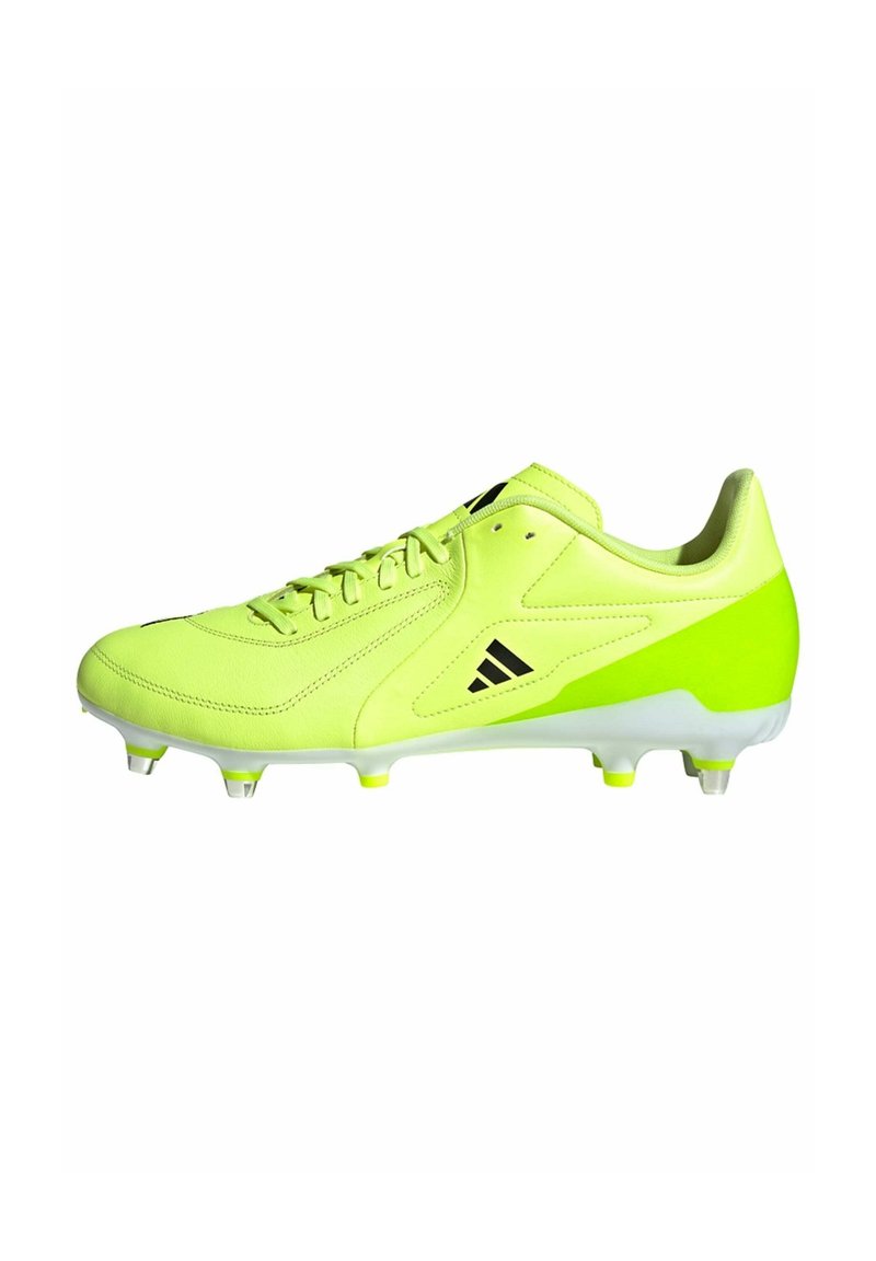 Scarpe da calcio verde lime con tomaia in materiale sintetico, chiusura con lacci e accenti neri del logo. Presentano una suola bianca e tacchetti gialli per la trazione.