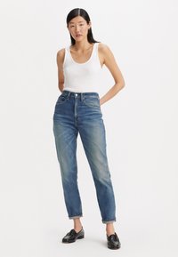 Levi's® MOJ HIGH RISE BOYFRIEND - Ravne kavbojke - mineral