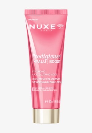 Roze tube Nuxe Prodigieuse Hyalu Boost gladmakende glow gel-crème met hyaluronzuur en polyglutamaat, voor normale tot gecombineerde huid, 50 ml.