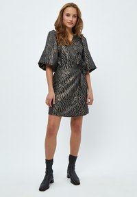 Minus MIEMMALIA DRESS 3 - Dnevna haljina - black pr
